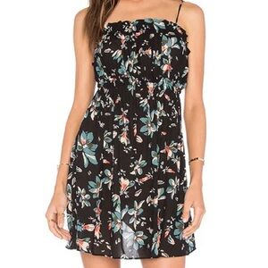 Free People Jolene Mini Slip in Black Combo
Size Medium
seadawg1975@gmail.com